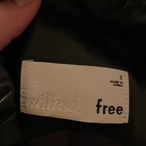 Aritzia Daria leggings (vegan leather)